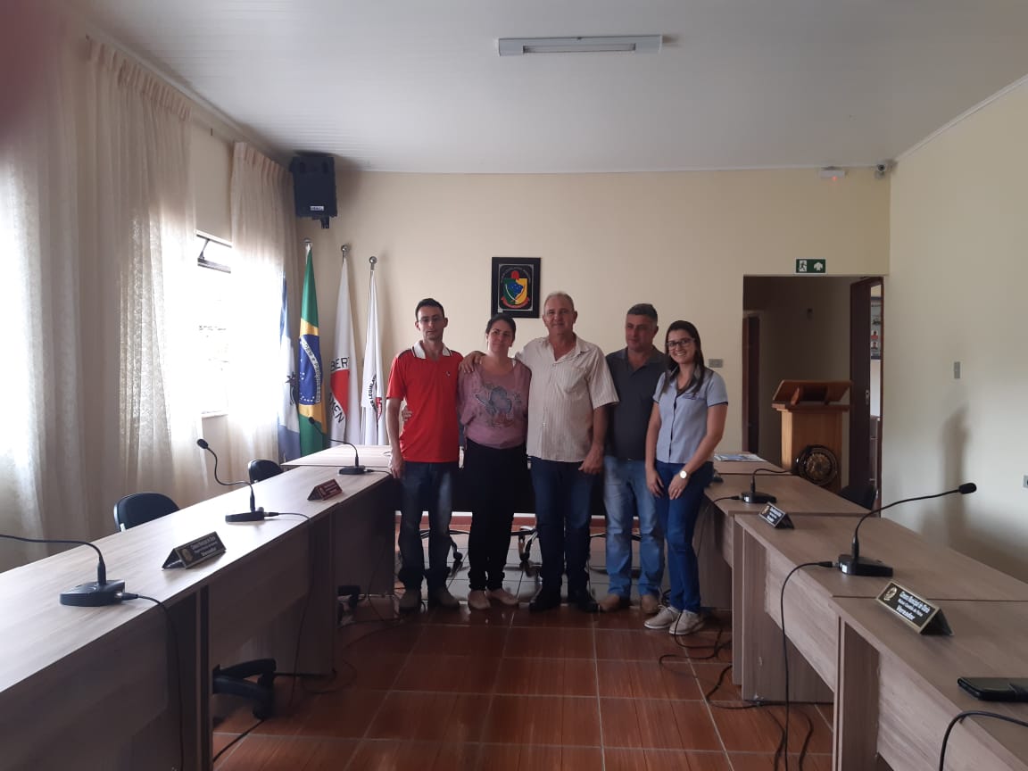 Presidente da Câmara de Matias Barbosa visita Câmara de Olaria